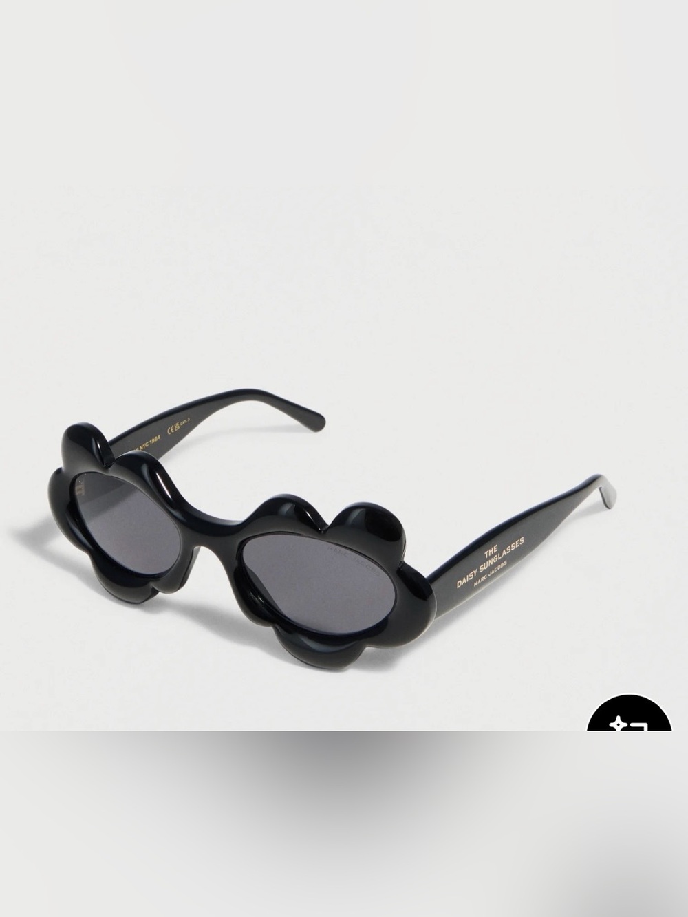 New Marc Jacobs The Daisy Sunglasses 🕶️ in Black